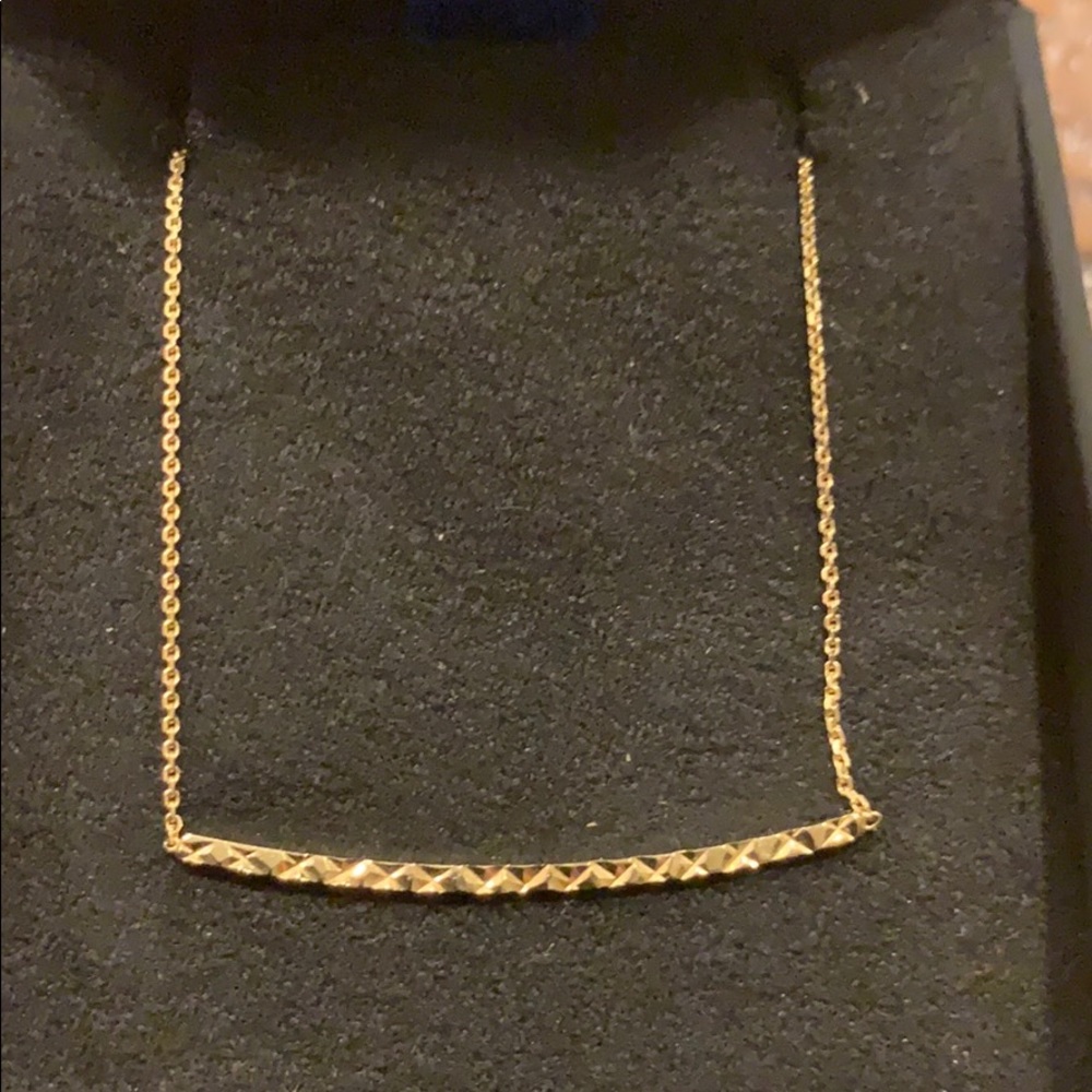 Diamond cut bar necklace